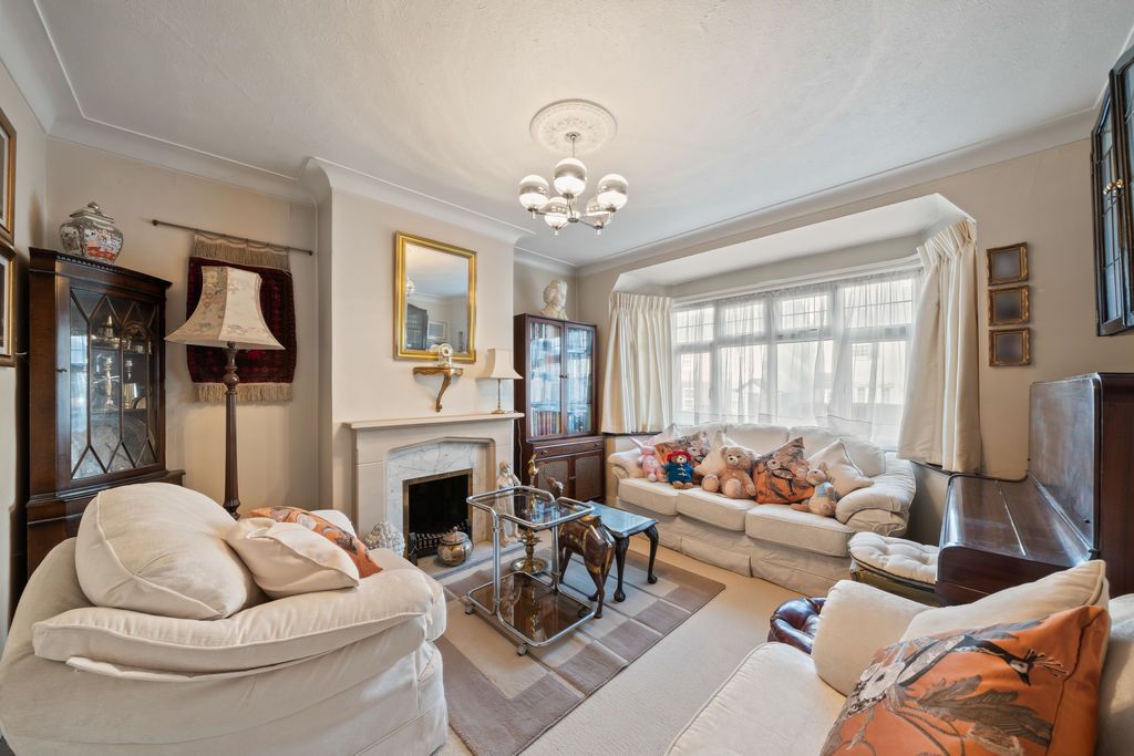 Property photo 2 of 11 Photo 5