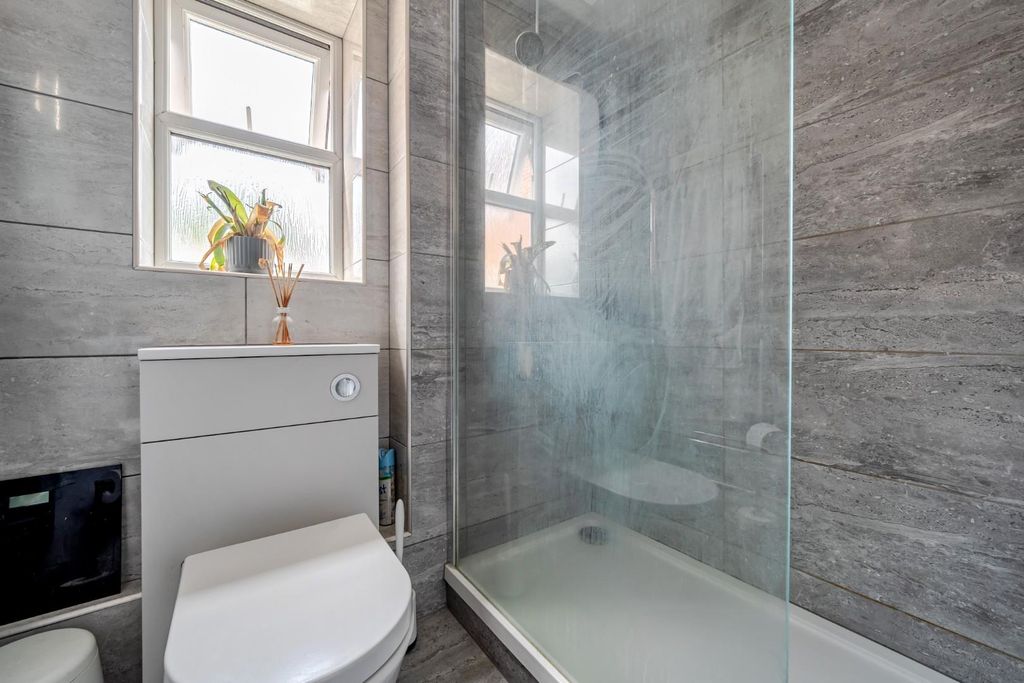 Property photo 2 of 19 Shower Room.Jpg