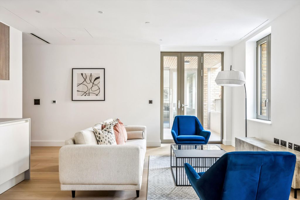 Property photo 3 of 14 Image