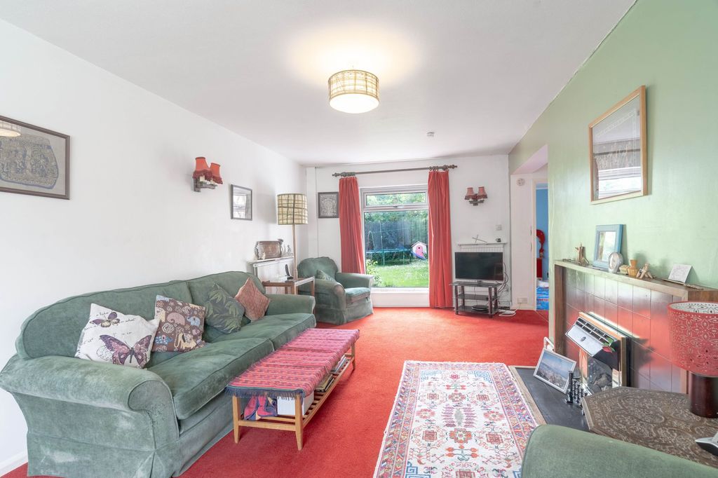 Property photo 3 of 23