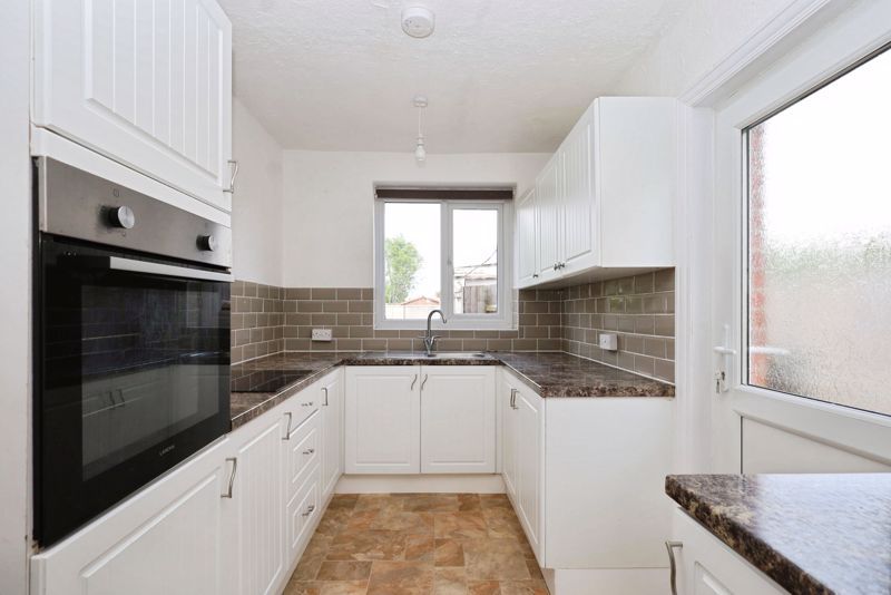 Property photo 2 of 8 Photo 5