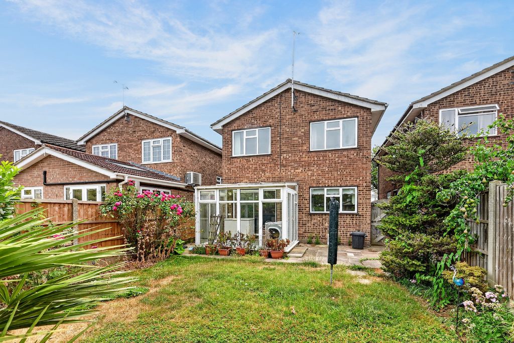 Property photo 2 of 17