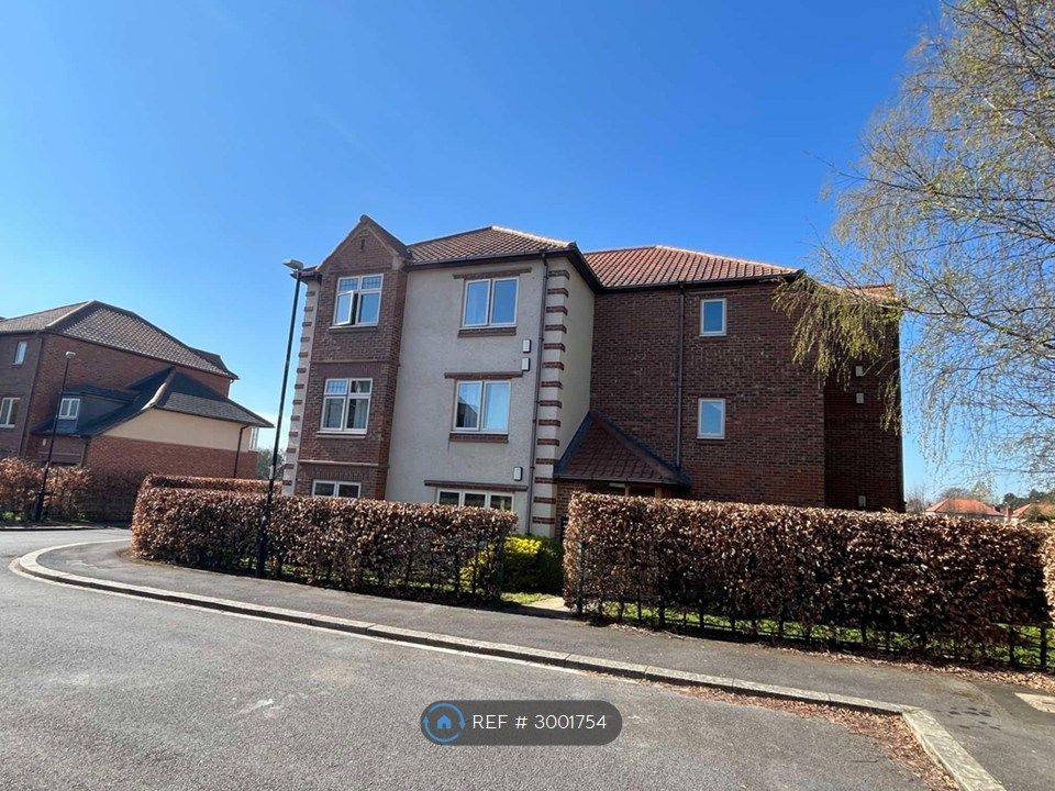 Property photo 1 of 10 Leconfield