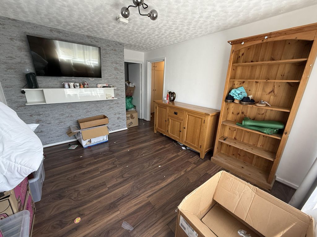 Property photo 2 of 11 Img_8760.Jpg