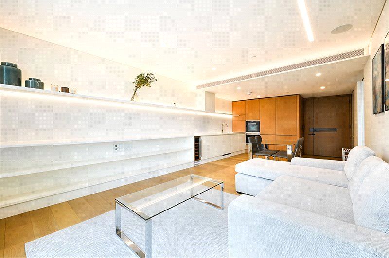 Property photo 3 of 11 Rathbone Place