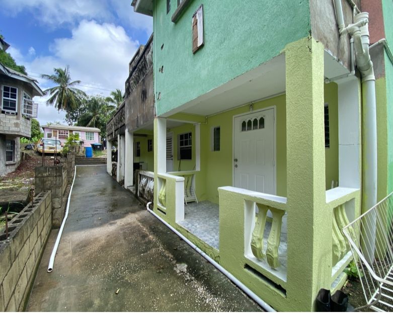 Property photo 1 of 4