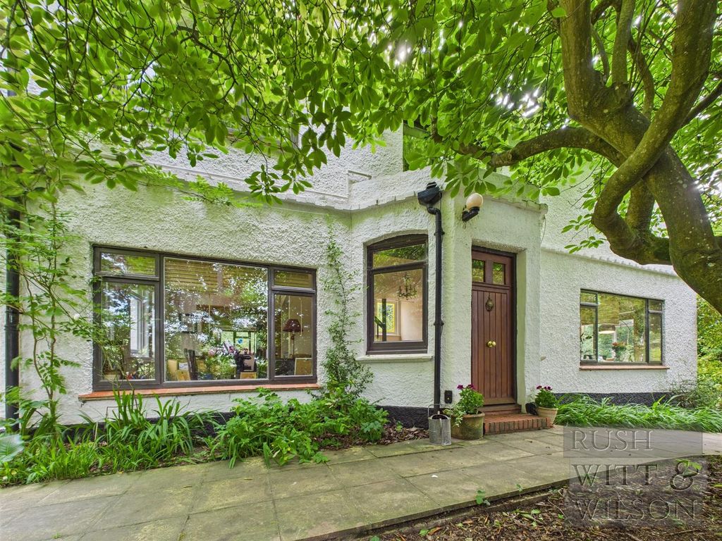 Property photo 1 of 39