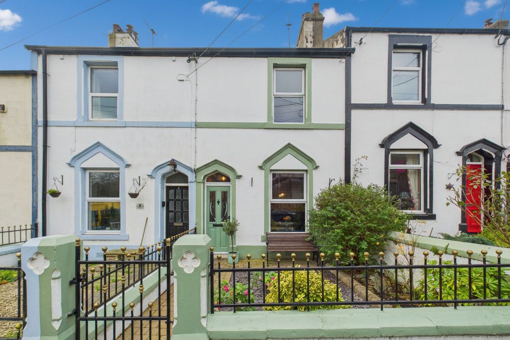 Property photo 1 of 35