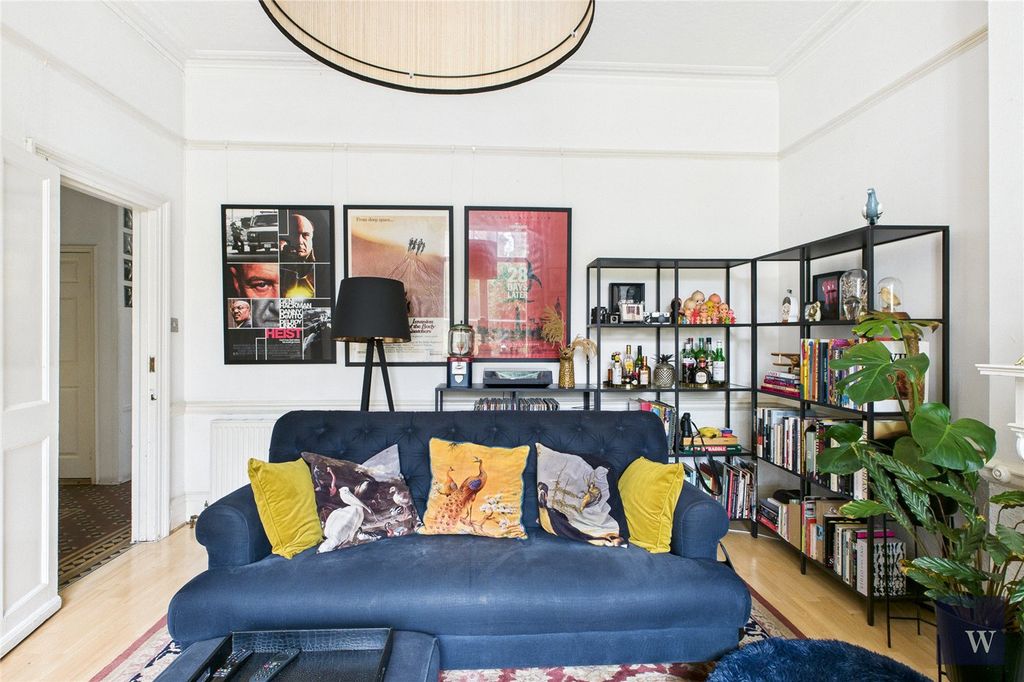 Property photo 3 of 16 Picture No. 04