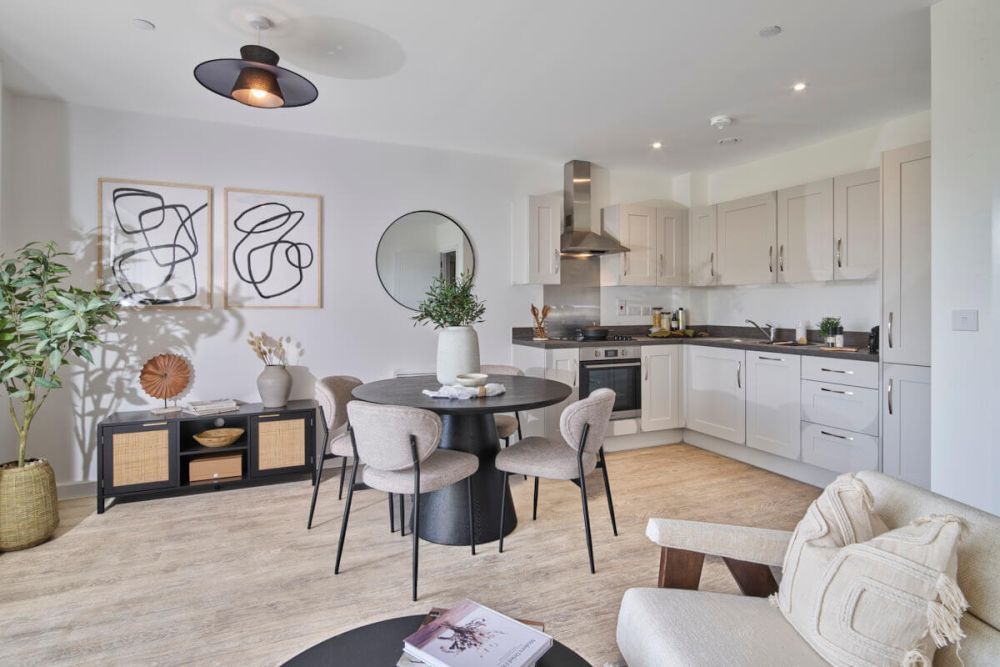 Property photo 3 of 8 339