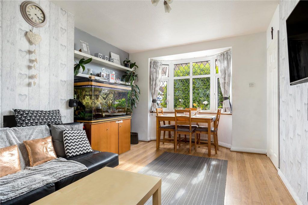 Property photo 2 of 7