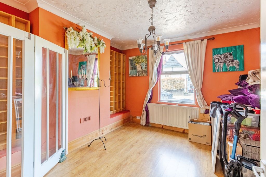 Property photo 3 of 14