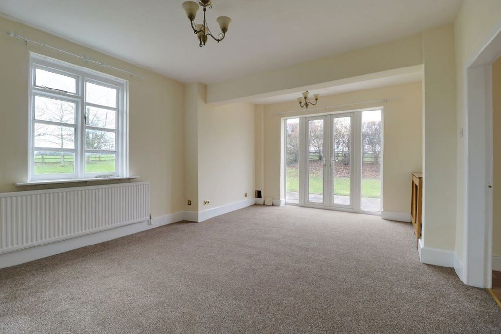 Property photo 3 of 29