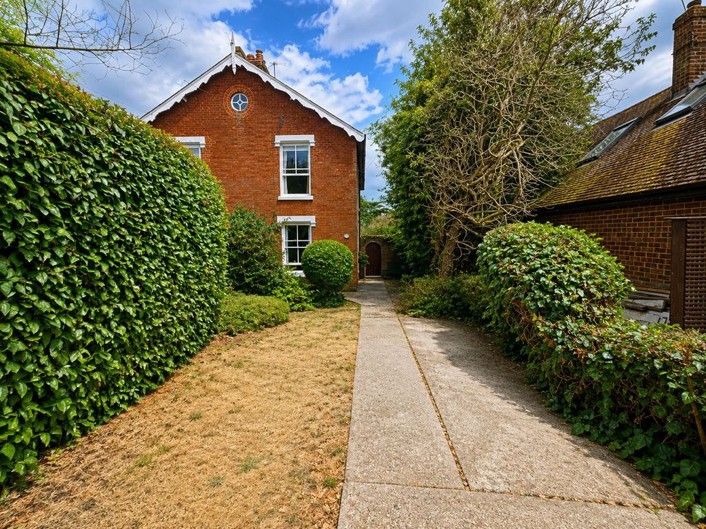 Property photo 1 of 21