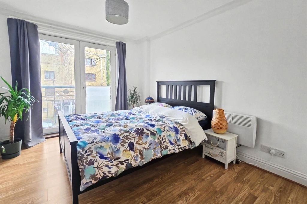 Property photo 3 of 19 Picture No. 22