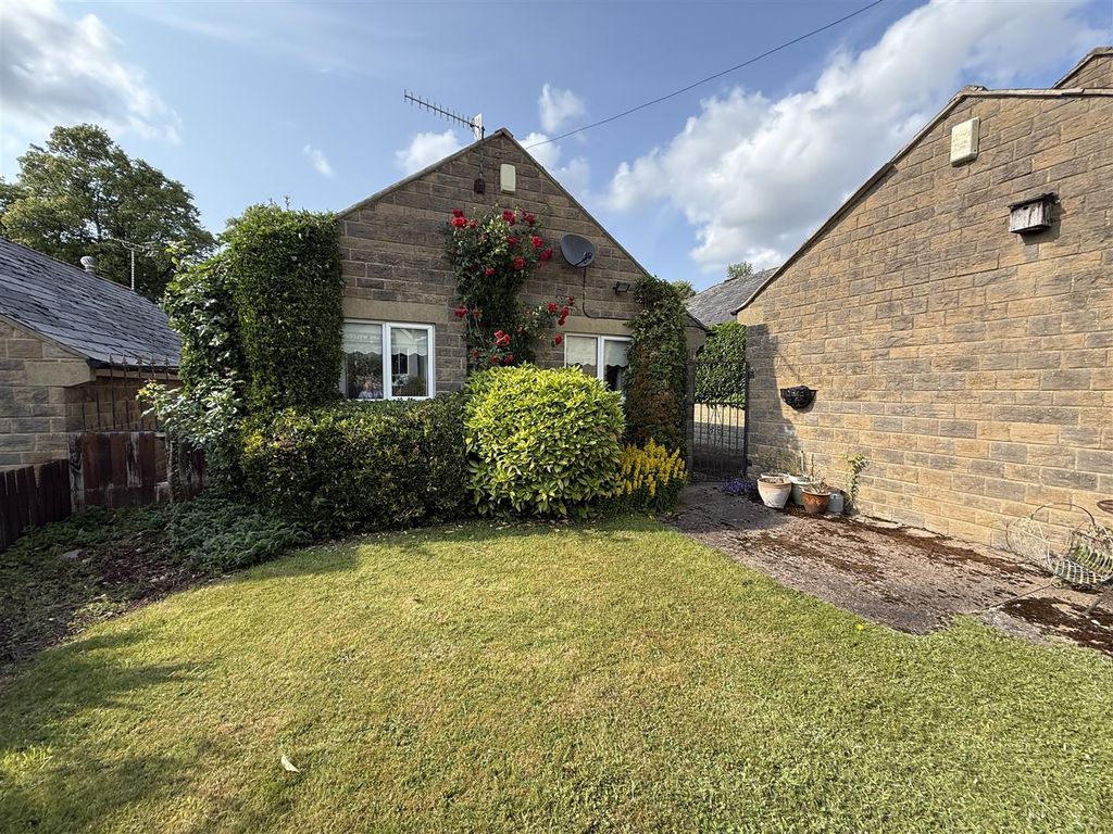 Property photo 2 of 12 Primary 9.Jpg