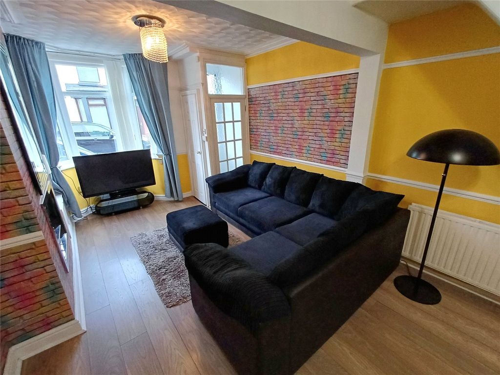 Property photo 2 of 11 Picture No. 02