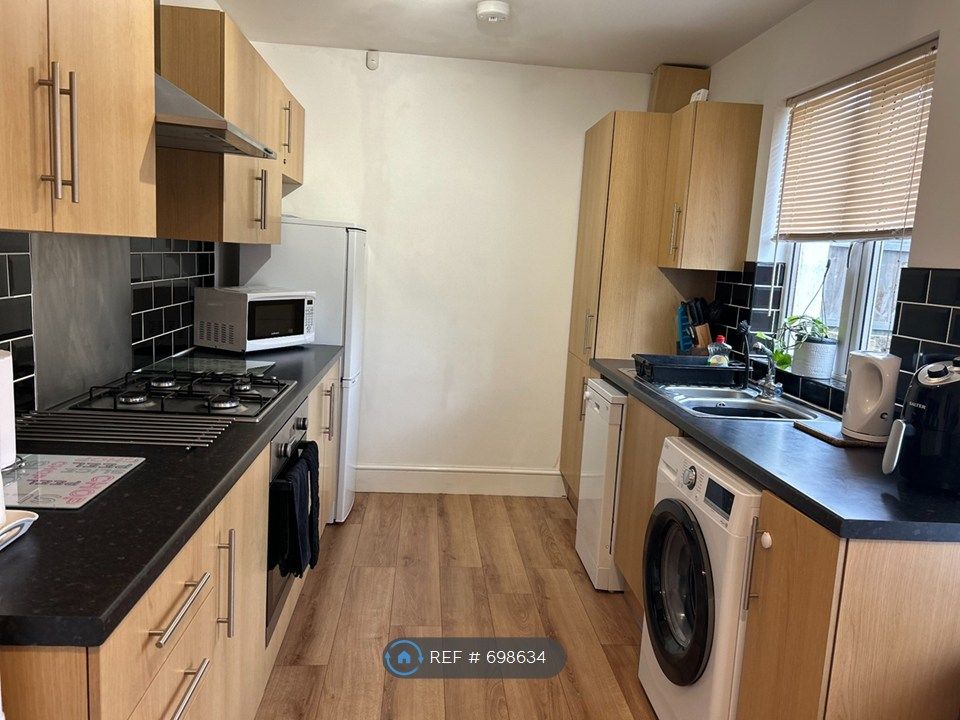Property photo 2 of 7