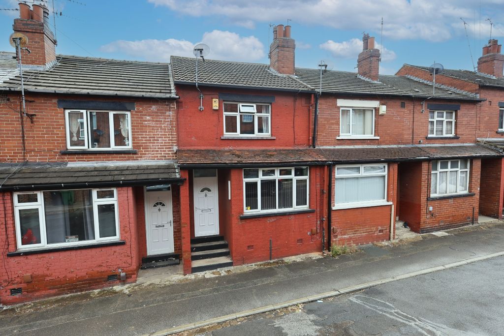 Property photo 1 of 17 Picture No. 04