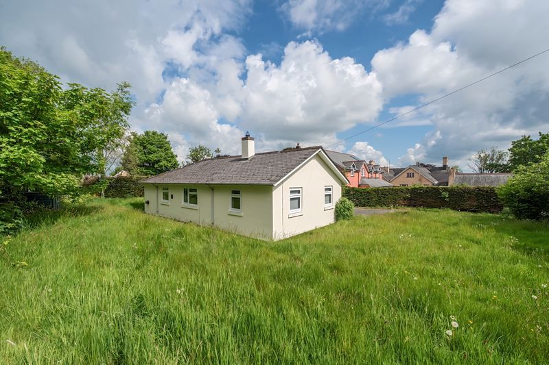 Property photo 3 of 18 Photo 3