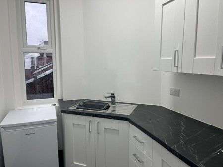 Property photo 3 of 8 Photo 3