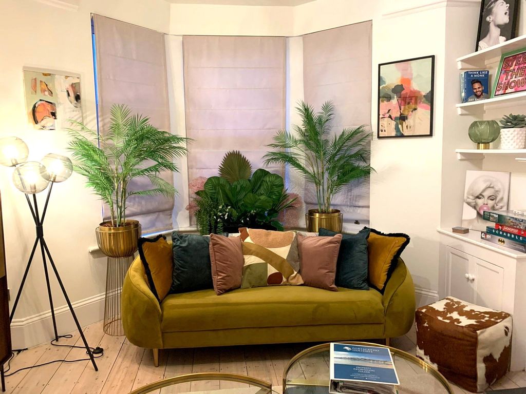 Property photo 3 of 19 Picture No. 22