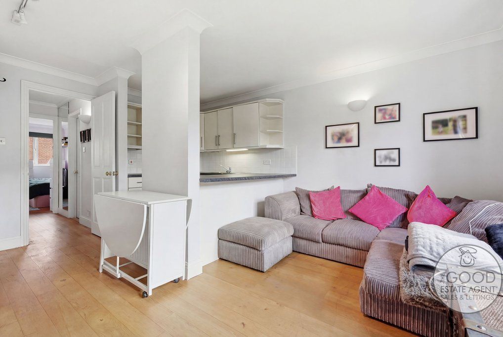 Property photo 2 of 10