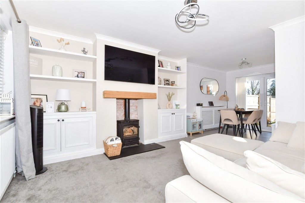 Property photo 1 of 10 Lounge/Diner