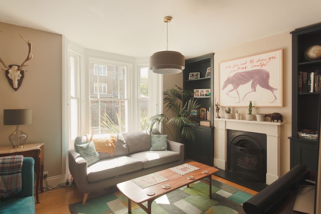 Property photo 2 of 31