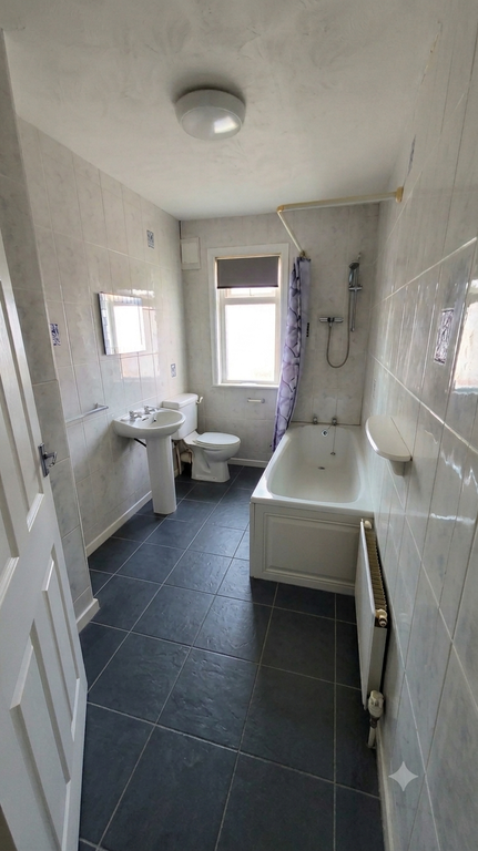 Property photo 2 of 15 Photo 1