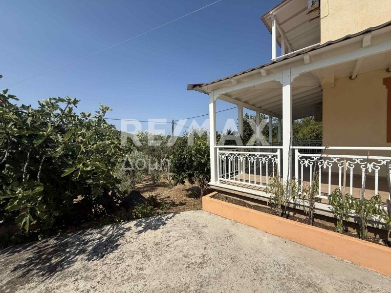 Property photo 2 of 24