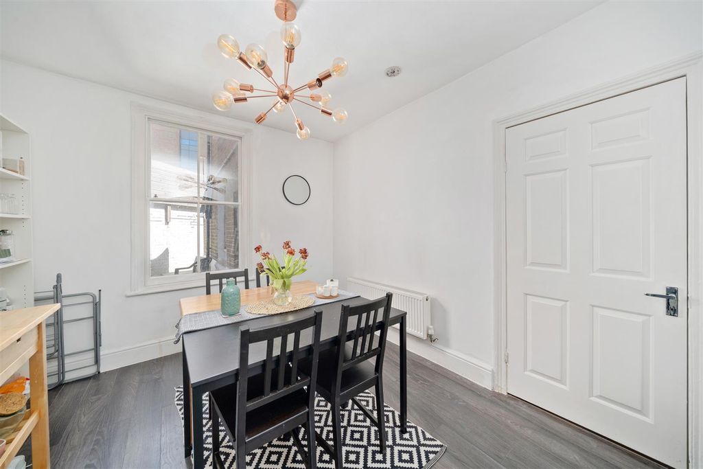 Property photo 3 of 12 Dining Room