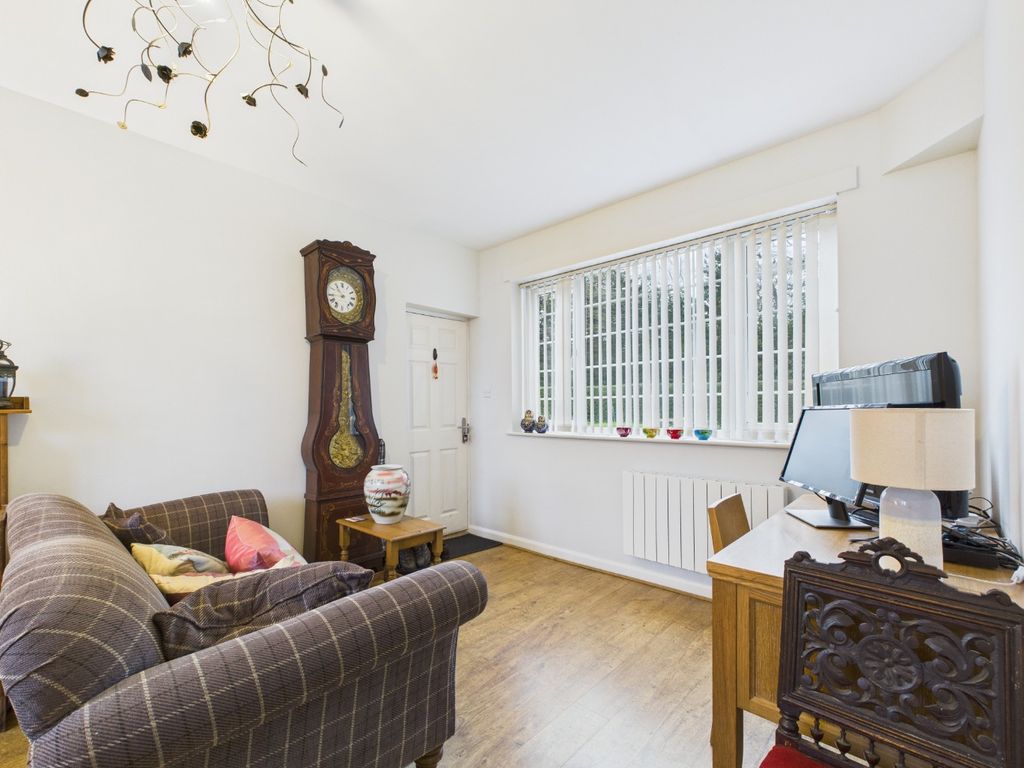 Property photo 3 of 10 4787929