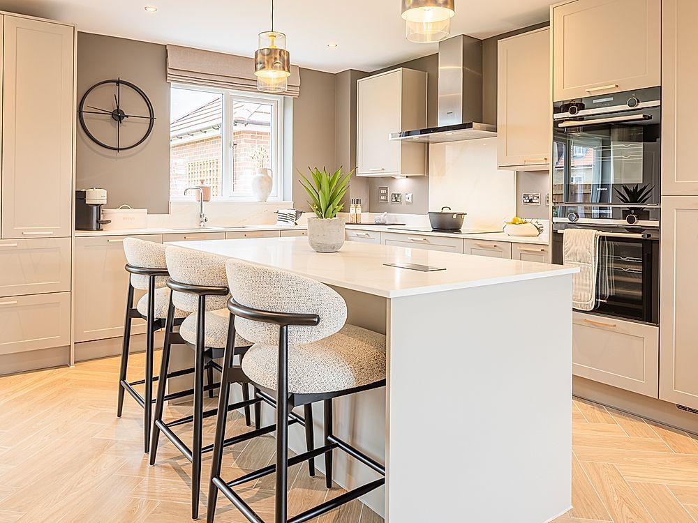 Property photo 2 of 10 Redrow - Highgate - Kitchen - 73806