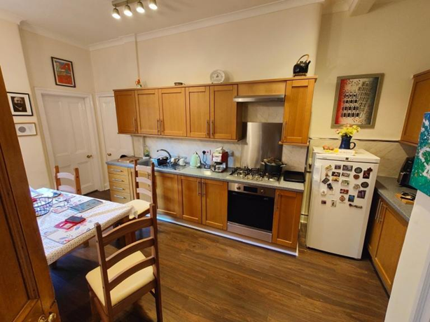 Property photo 3 of 5