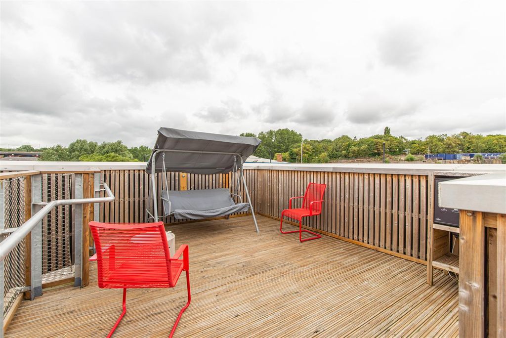 Property photo 3 of 31 Edit-3923.Jpg