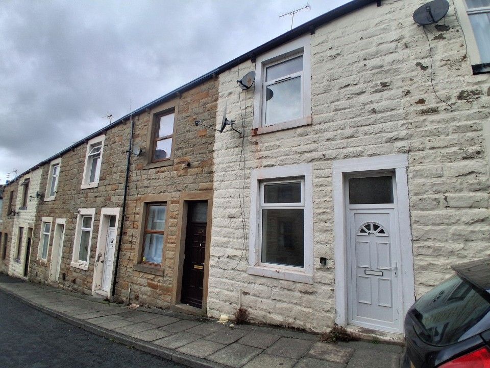 Property photo 2 of 16
