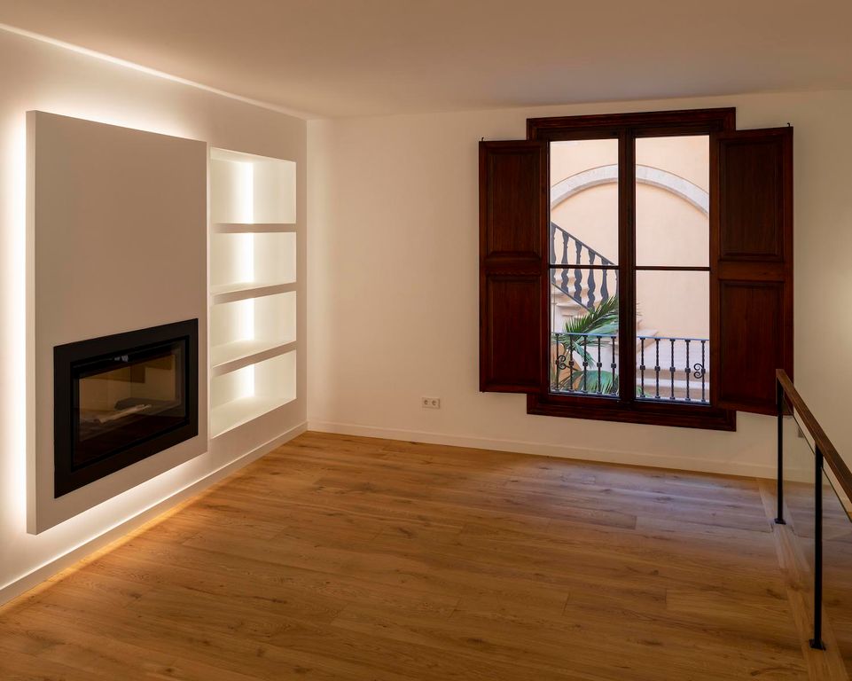 Property photo 3 of 15 _Llb3077.Jpg