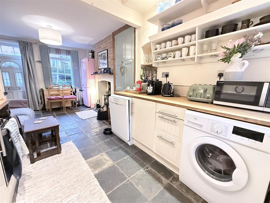 Property photo 2 of 14 Img_1109.Jpg