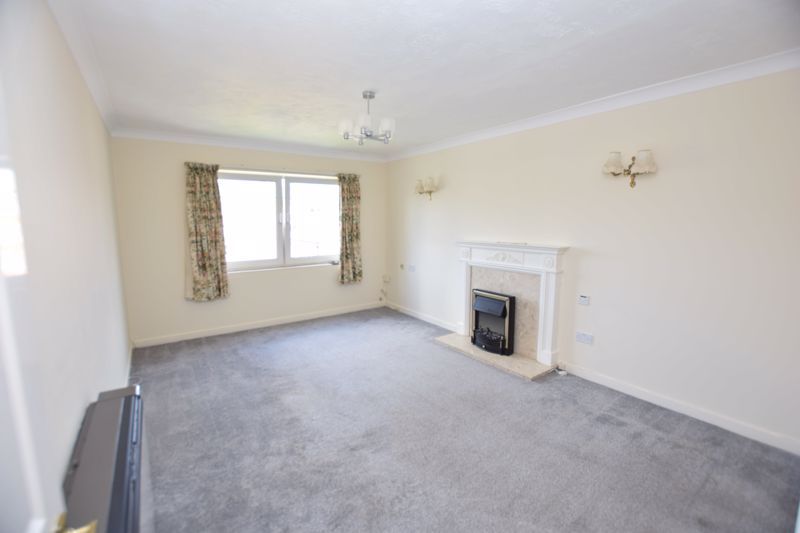 Property photo 2 of 9 Photo 10