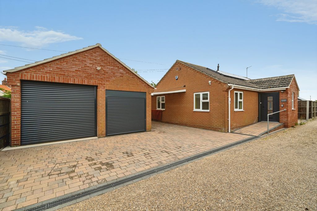 Property photo 1 of 19 Pbox-Img.Jpg
