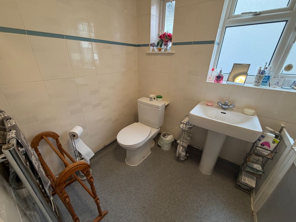 Property photo 2 of 31 5c75F0Cea71Aa67942A4c6ce4156774Dd868866A.Jpeg