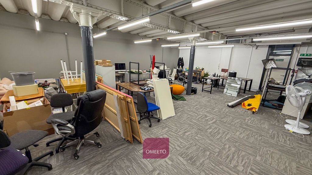 Property photo 1 of 6 Office To Let