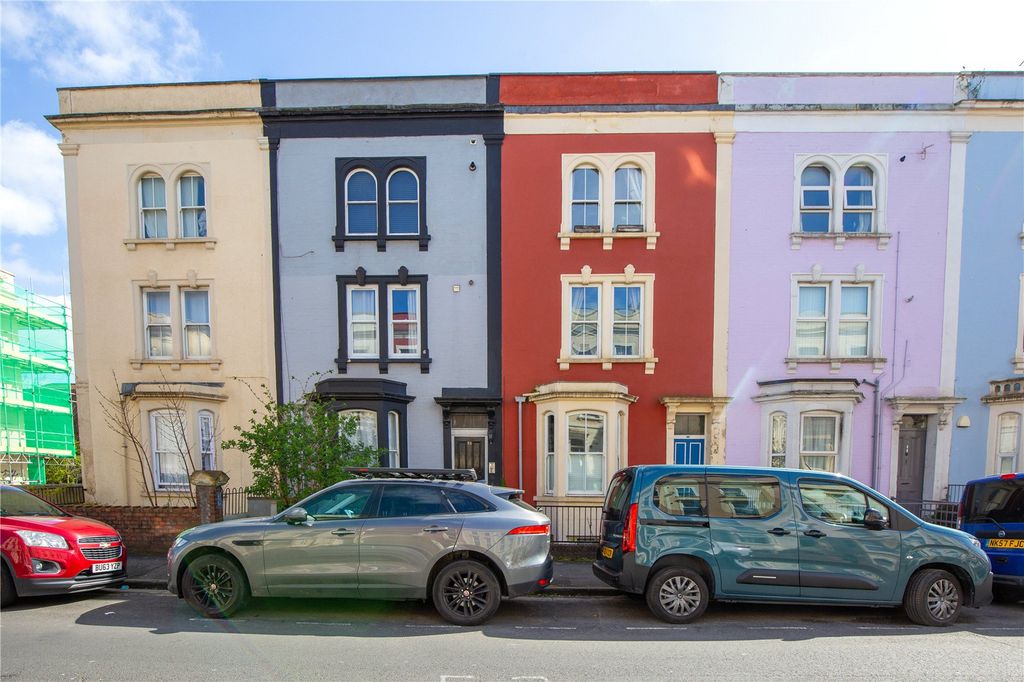 Property photo 1 of 11 Picture No. 15