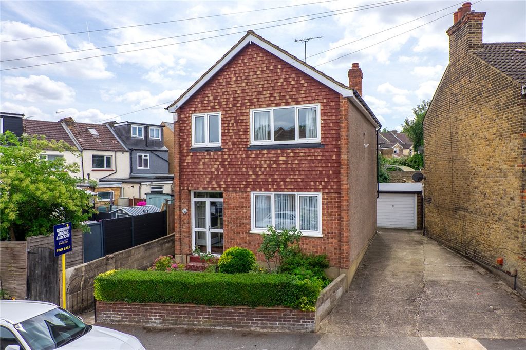 Property photo 2 of 18 Picture No. 09