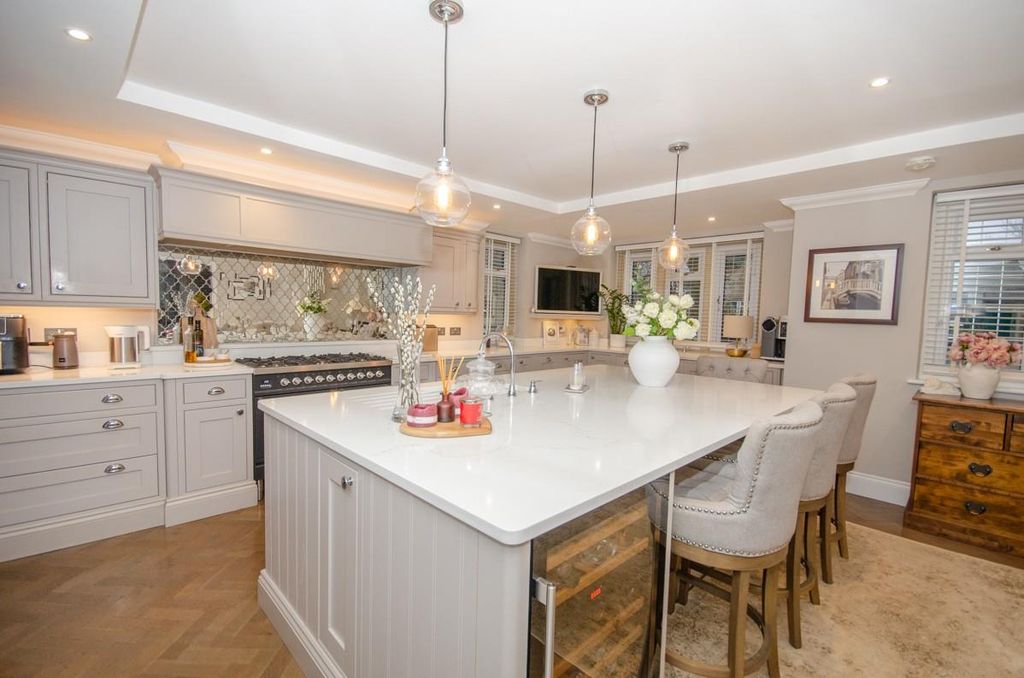 Property photo 3 of 38 Kitchen Main.Jpg