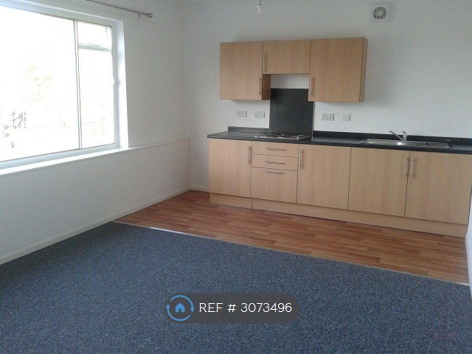 Property photo 1 of 6 Kitchen/Lounge