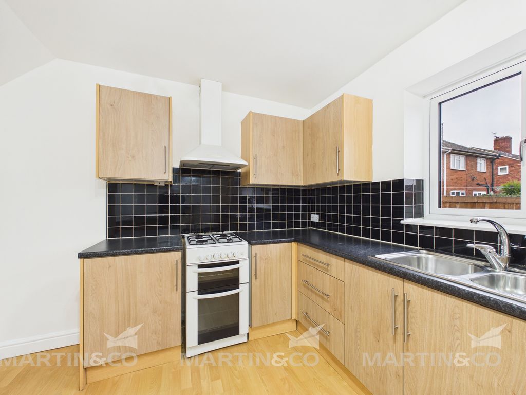 Property photo 3 of 9 Cam02406G0-Pr0572-Still003