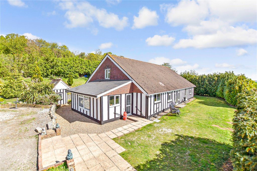 Property photo 1 of 18 External (Web)