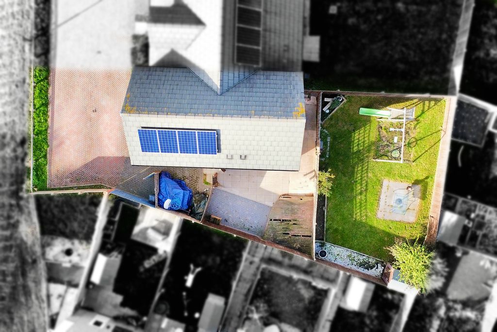 Property photo 2 of 26